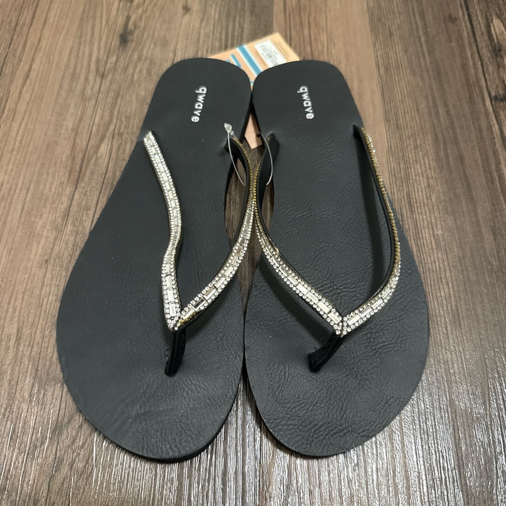 Qwave Black Rhinestone Flip Flops
